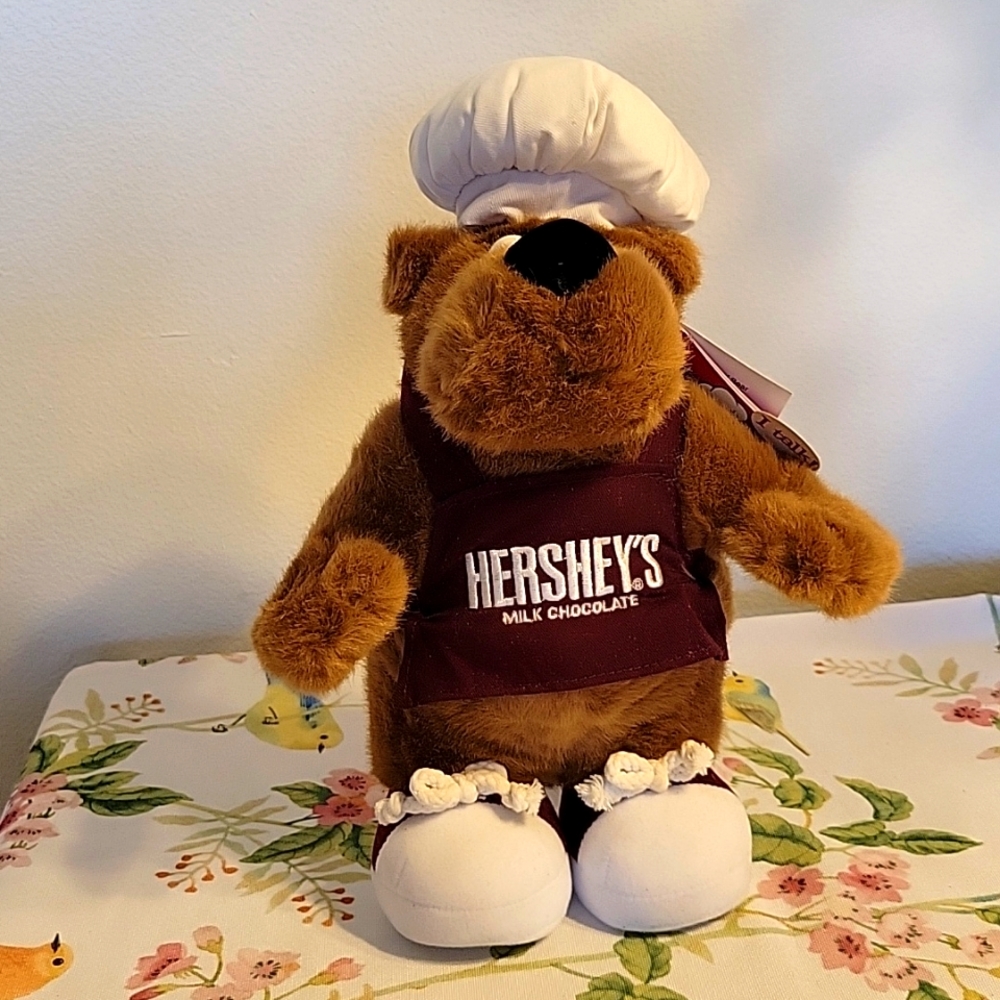 HERSHEY'S Talking CHEF SID Brown BEAR Plush "I Looove CHOCOLATE"